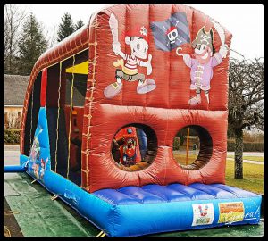 Le château gonflable Pirate Location Arlon Aubange Luxembourg