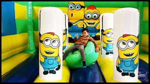 Location château gonflable Minion Luxembourg Arlon Florenville