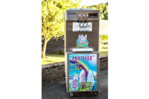 Location de machine à glace italienne Virton, Arlon, Luxembourg Chateaux-events