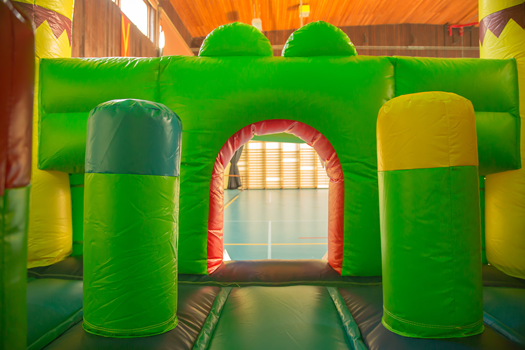 multiplay croco structure glonflable arlon, virton, luxembourg